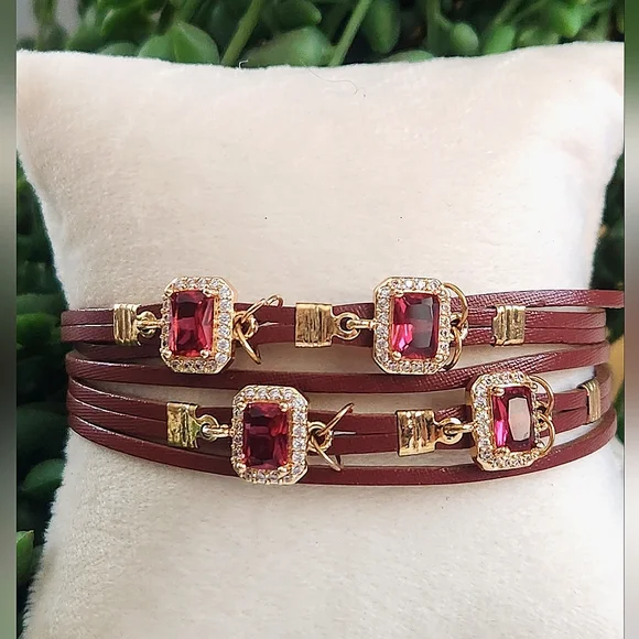 New Ryze Women's Burgundy & Gold Vegan Leather Magnetic Wrap Bracelet - Picture 2 of 6